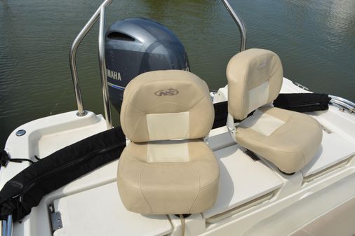 NauticStar 211 Angler image