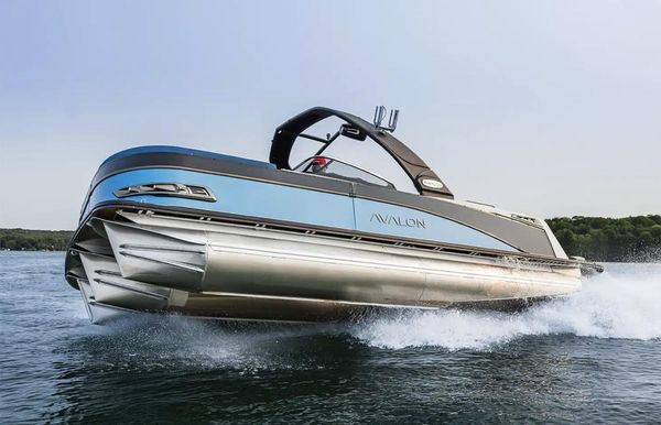 2025 Avalon Waketoon