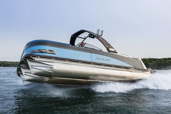 Avalon WAKETOON - main image