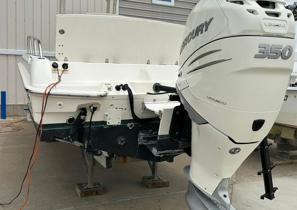 Boston Whaler 270 Dauntless image