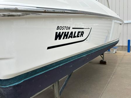 Boston Whaler 270 Dauntless image