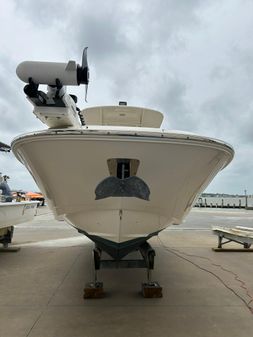 Boston Whaler 270 Dauntless image