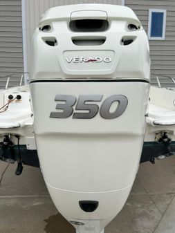 Boston Whaler 270 Dauntless image