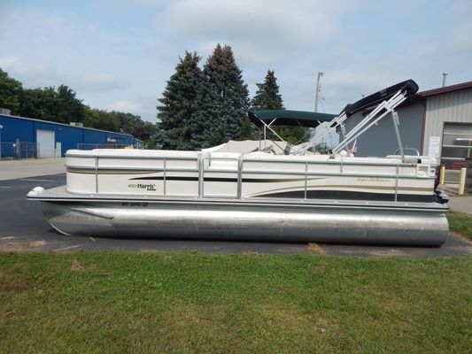 Harris Super Sunliner 240 - main image