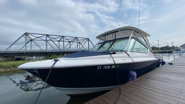 Pursuit 266 Dual Console
