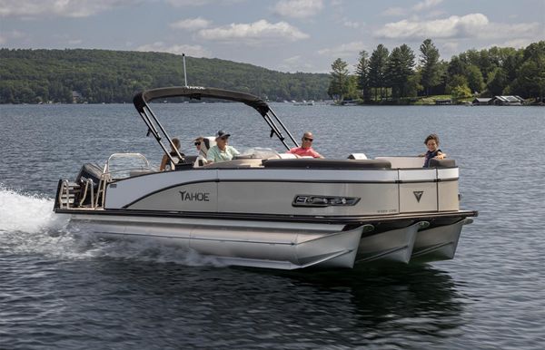 2025 Tahoe Pontoon Cascade Cruise Rear Bench