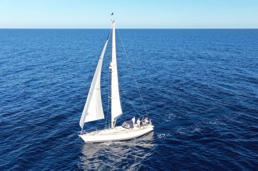 Beneteau FIRST-435 image