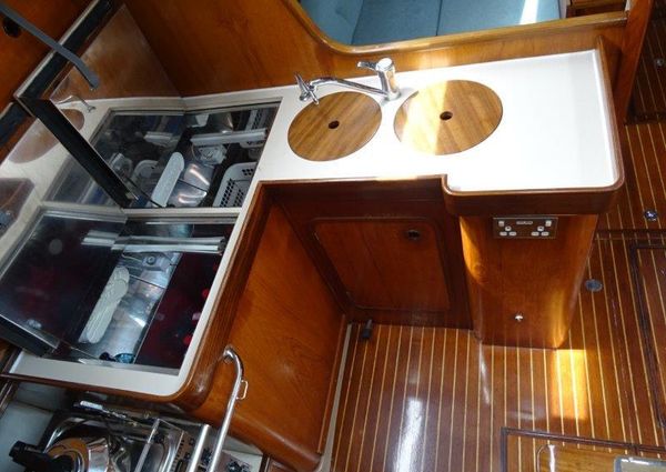 Beneteau FIRST-435 image