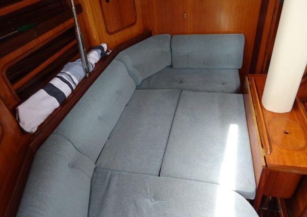 Beneteau FIRST-435 image