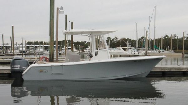 Sea Hunt 235 Ultra SE 