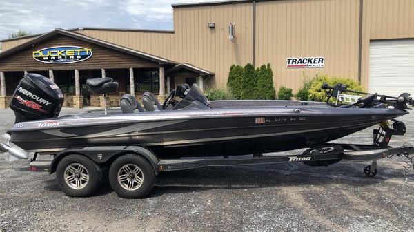 Triton 20 TRX Patriot