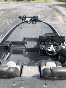 Triton 20 TRX Patriot image