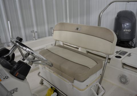 NauticStar 211 Angler image