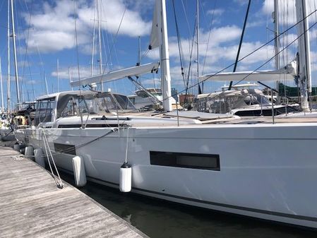 Beneteau Oceanis Yacht 60 image