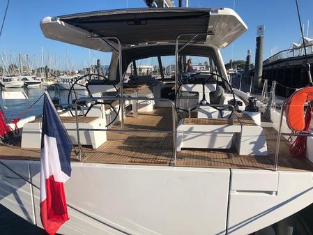 Beneteau Oceanis Yacht 60 image