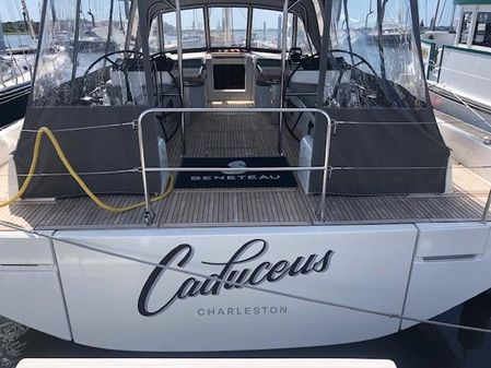 Beneteau Oceanis Yacht 60 image