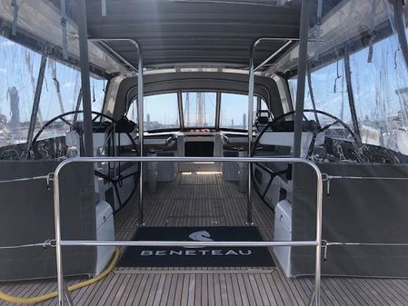 Beneteau Oceanis Yacht 60 image