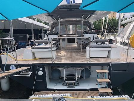 Beneteau Oceanis Yacht 60 image