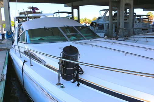 Sea Ray 350 Express image