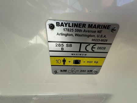 Bayliner 285 image