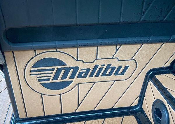 Malibu 22-MXZ-WAKESETTER image