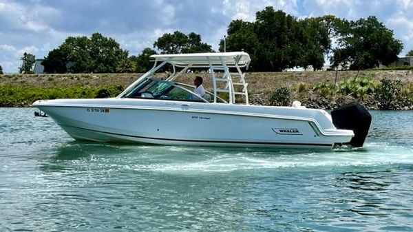 Boston Whaler 270 Vantage