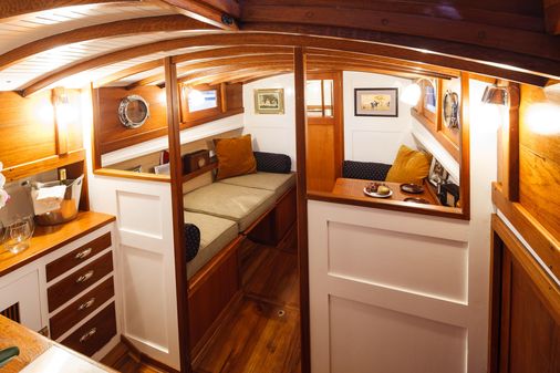 Stephens-brothers 34-TRUNK-CABIN-CRUISER image