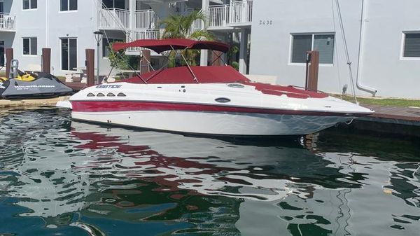 Ebbtide 2600 Mid-Cabin Cruiser