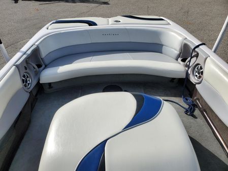 Correct Craft Ski Nautique 196 Signature image