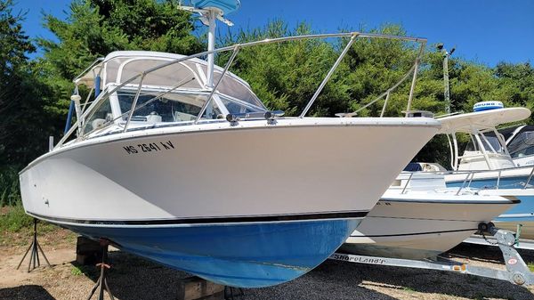 Bertram 26 Sport Fisherman- project 