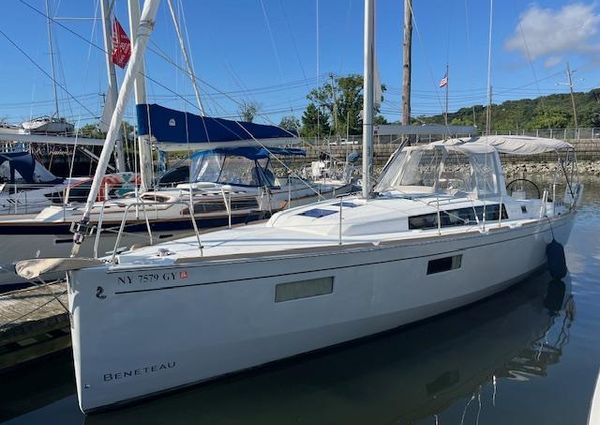 Beneteau Oceanis 38.1 image