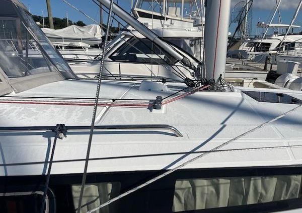 Beneteau Oceanis 38.1 image