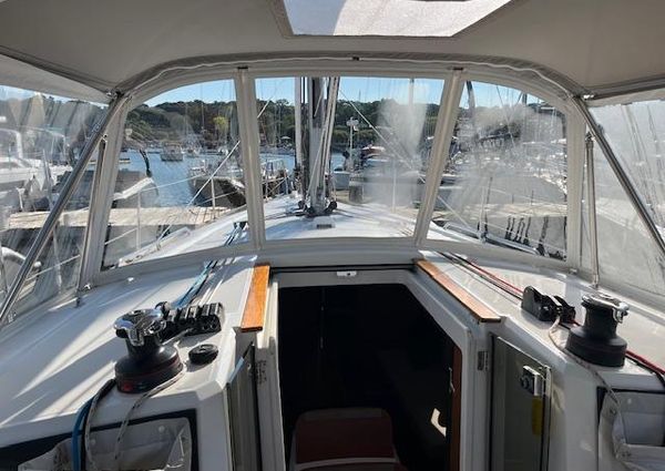 Beneteau Oceanis 38.1 image