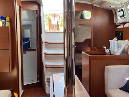 Beneteau OCEANIS-38-1 image