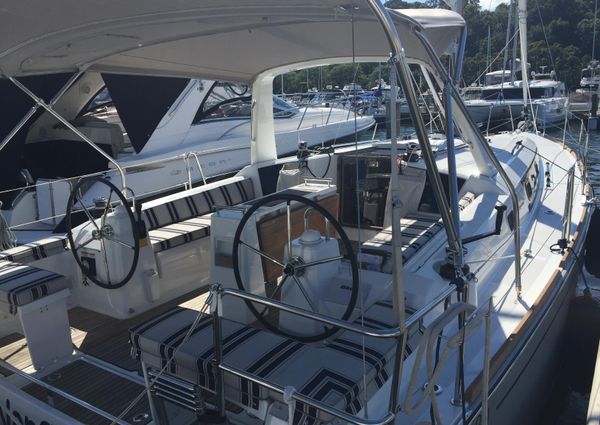 Beneteau Oceanis 38.1 image