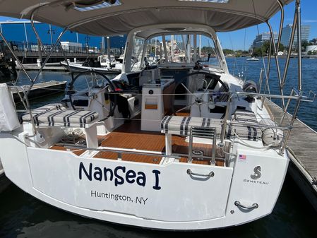 Beneteau OCEANIS-38-1 image