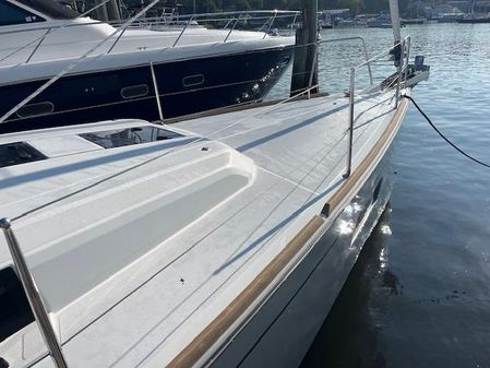 Beneteau Oceanis 38.1 image