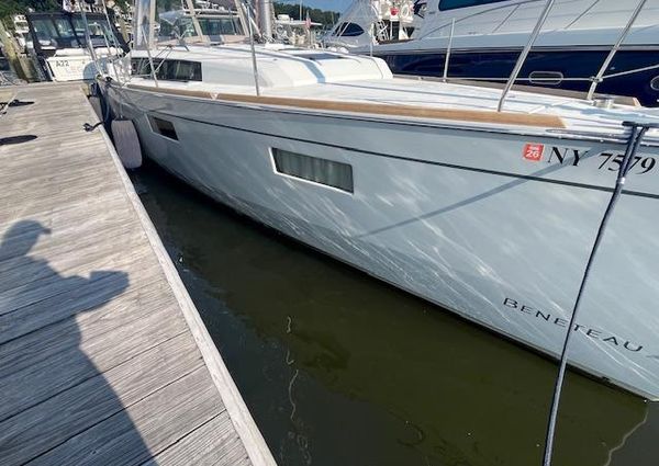 Beneteau Oceanis 38.1 image