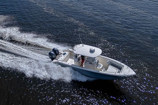 Cobia 277 Center Console image