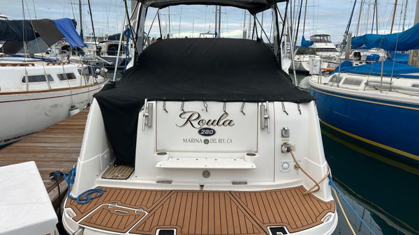 Rinker 280 Express Cruiser 