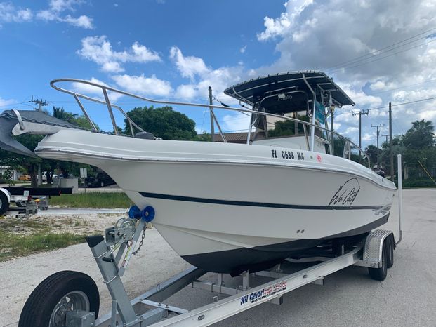 2002 Caravelle 230 Center Console Pompano Beach, Florida - Complete Boat