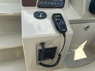 Sea Ray 350 Sundancer image