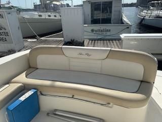 Sea Ray 350 Sundancer image