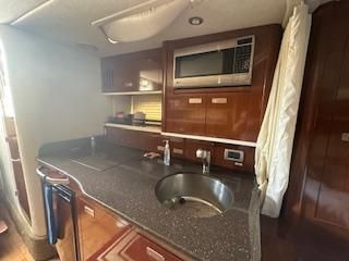 Sea Ray 350 Sundancer image