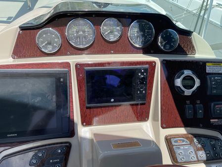 Sea Ray 350 Sundancer image