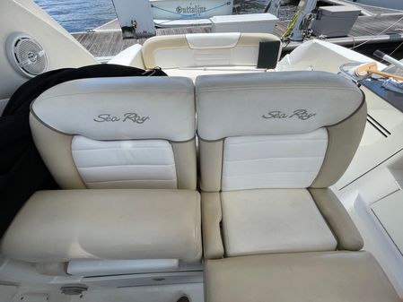 Sea Ray 350 Sundancer image