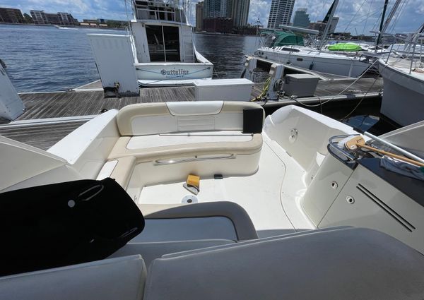 Sea Ray 350 Sundancer image