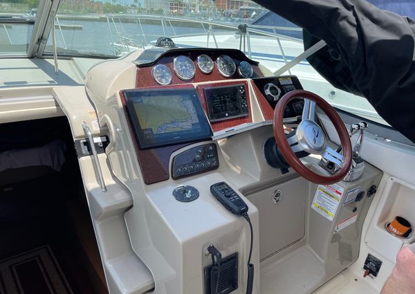 Sea Ray 350 Sundancer image