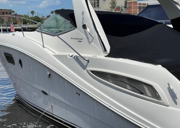 Sea Ray 350 Sundancer image