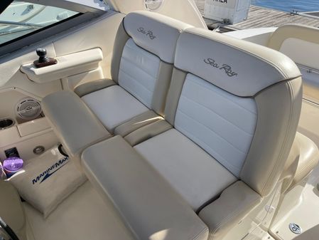 Sea Ray 350 Sundancer image